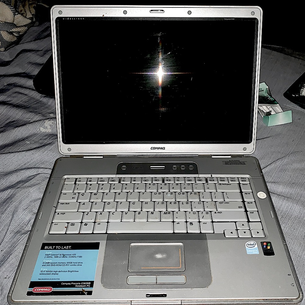 Compaq Presario Notebook PC with Intel Celeron M Processor 420